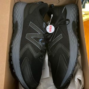 New Balance Trail Running Show. 12. Wide brand new. In box.